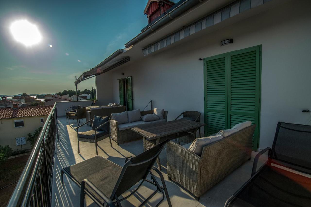 Villa Gambera Pirovac Bagian luar foto